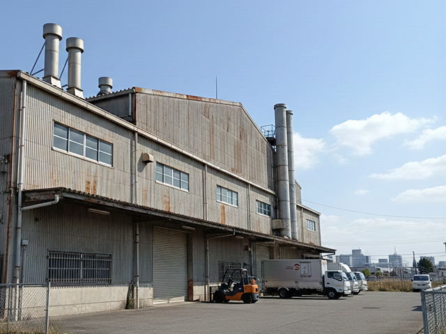 既存倉庫の増築で違反になりやすい典型パターン｜建蔽率・容積率・高さ制限の落とし穴